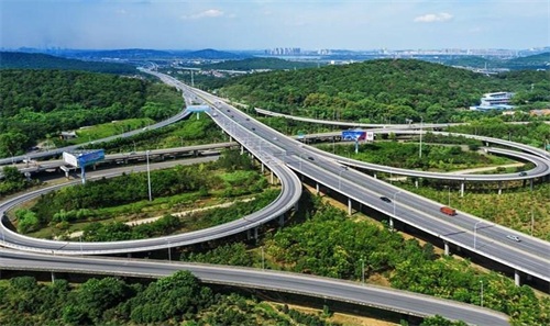 洞头钢筋套筒应用于高速公路